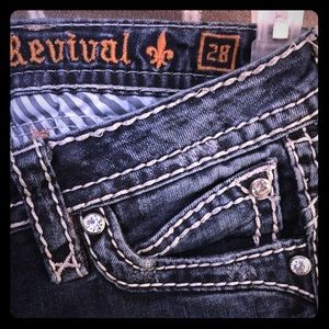 Rock Revivals size 28 straight leg jeans